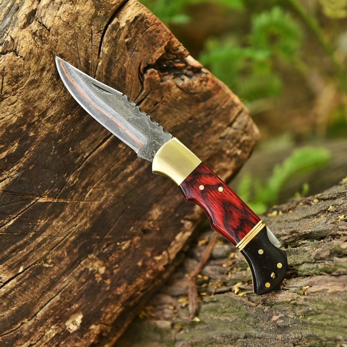Engraved Damascus Folding Pocket Knife Red Wood and Horn with Leather Sheath - Lavish Blade
