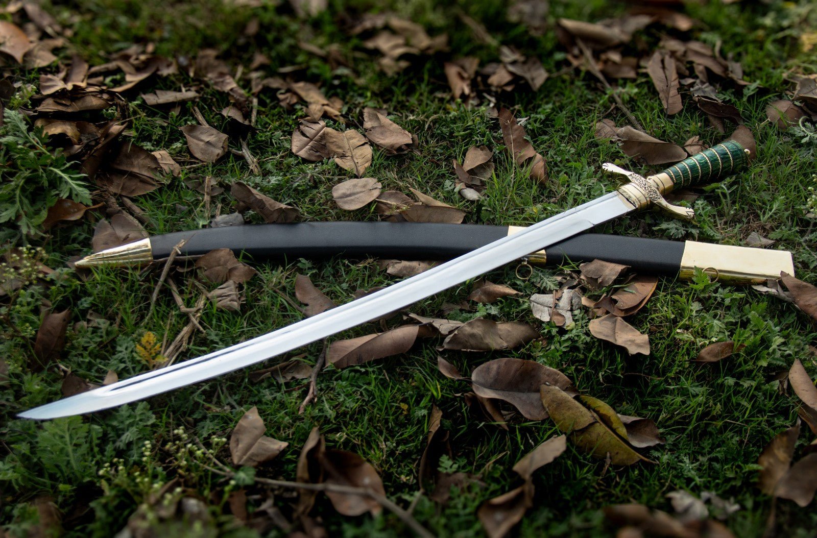 George Washington Battle Sword Replica with Scabbard | Revolutionary War Collectible - Lavish Blade