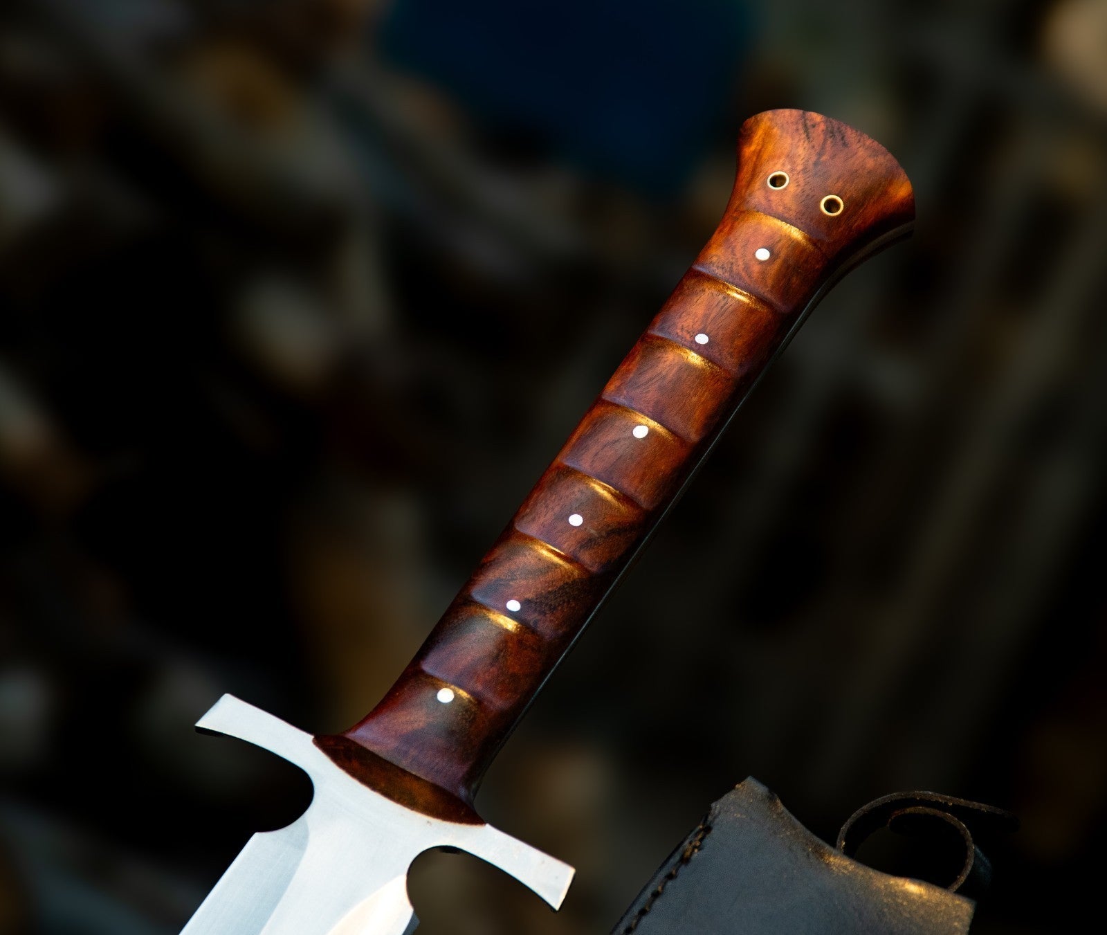 Handmade Celtic Leaf Sword Replica Carbon Steel with Rosewood Handle and Sheath - Lavish Blade