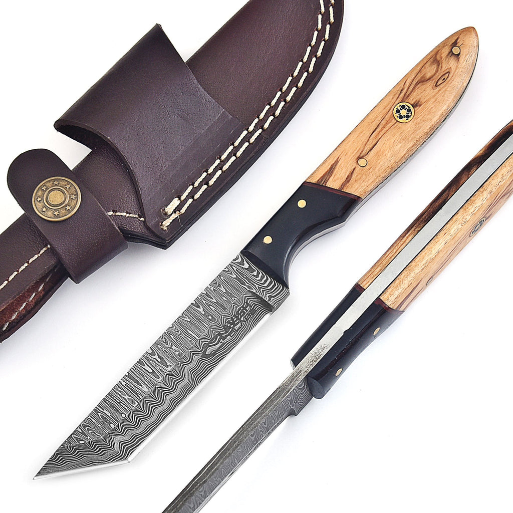 Handmade Damascus Bushcraft Hunting Knife 7.5 Inch Olive Wood Handle with Sheath - Lavish Blade