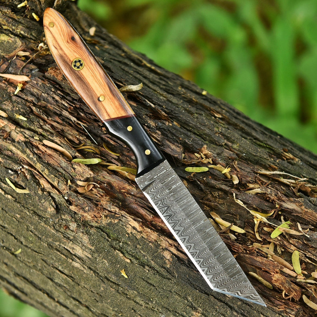 Handmade Damascus Bushcraft Hunting Knife 7.5 Inch Olive Wood Handle with Sheath - Lavish Blade