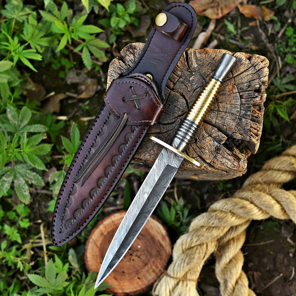 Handmade Damascus Double-Edge Dagger 12 Inch Textured Metal Grip with Sheath - Lavish Blade