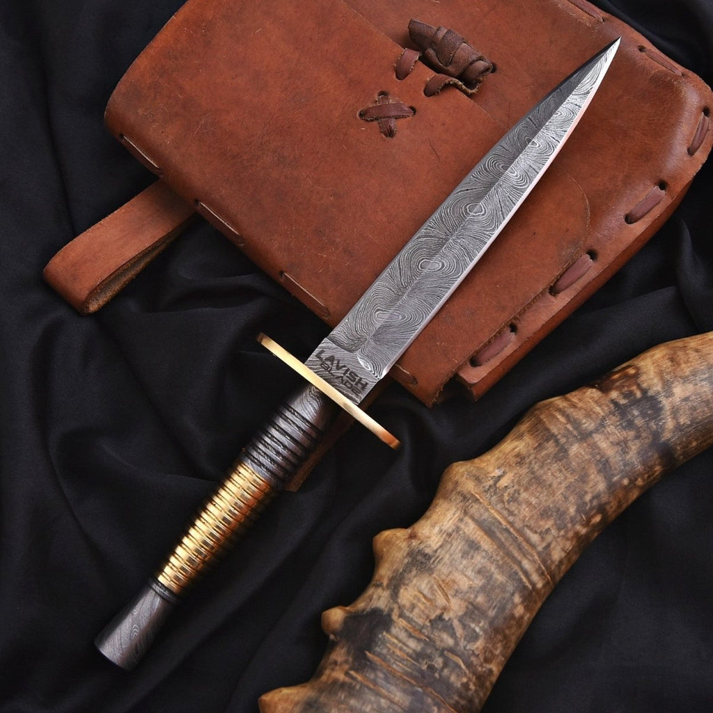 Handmade Damascus Double-Edge Dagger 12 Inch Textured Metal Grip with Sheath - Lavish Blade