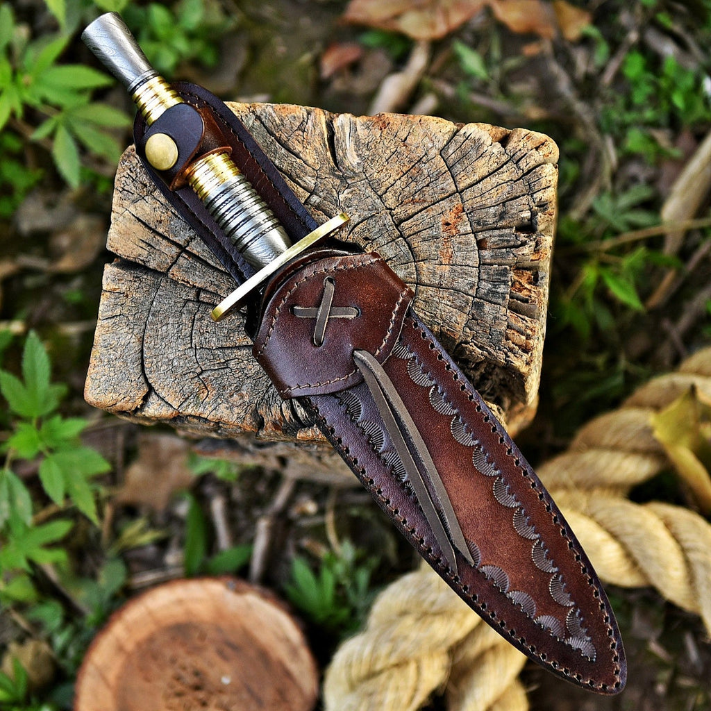 Handmade Damascus Double-Edge Dagger 12 Inch Textured Metal Grip with Sheath - Lavish Blade