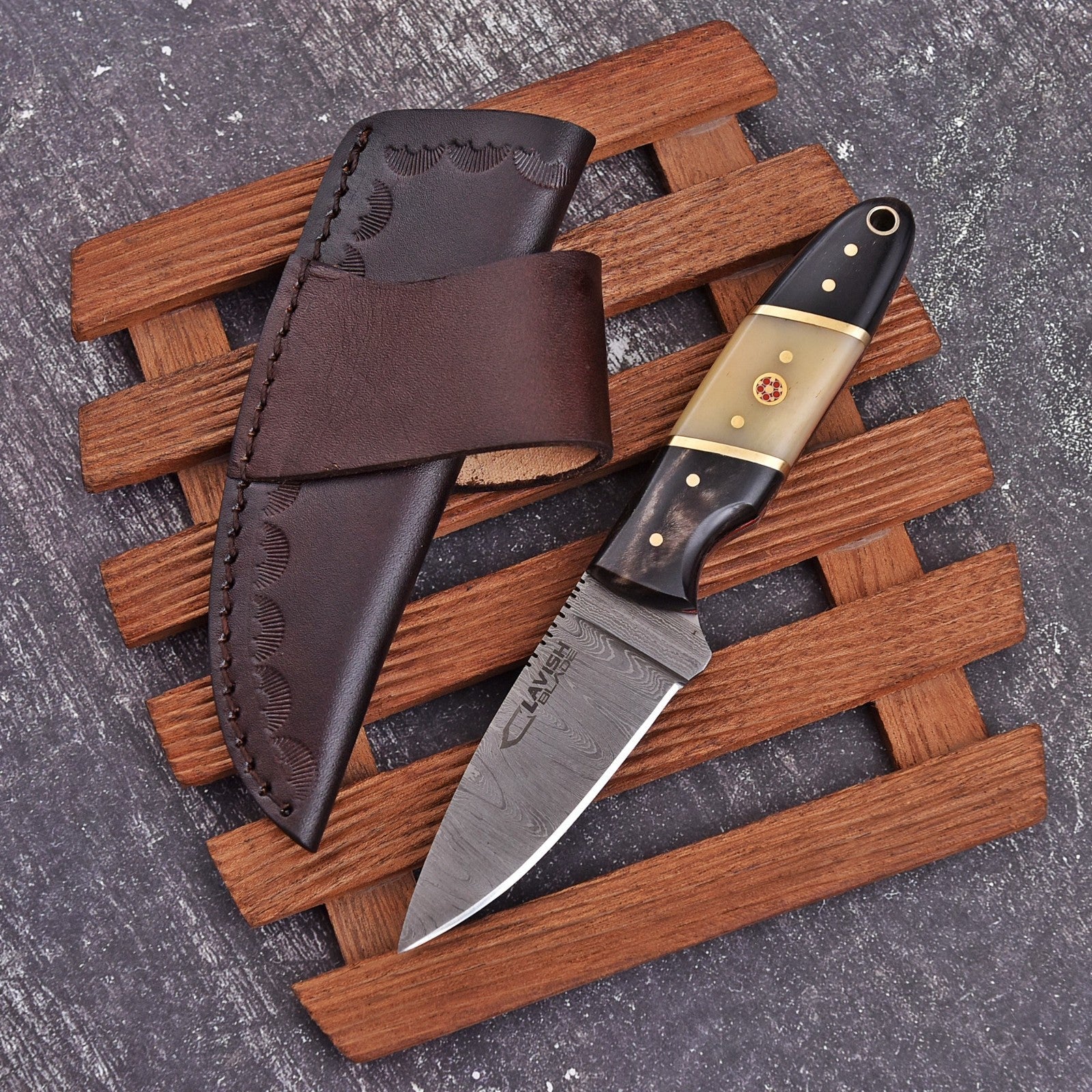 Handmade Damascus Skinner Knife 7 Inch Bone and Horn Handle with Mosaic Pin - Lavish Blade
