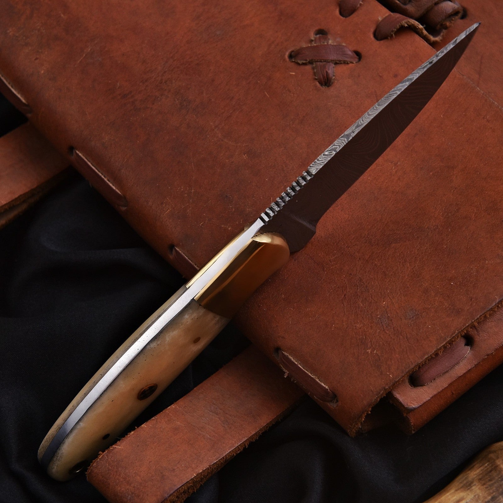 Handmade Damascus Skinner Knife 7 Inch Bone Handle with Mosaic Pin and Sheath - Lavish Blade