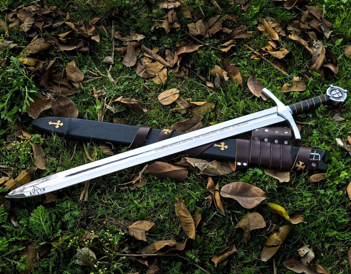 Knights Templar Accolade Sword Replica 38 Inch Damascus Steel with Scabbard - Lavish Blade