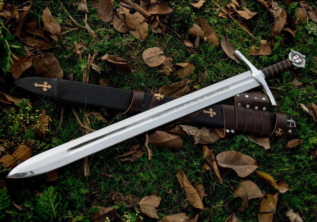 Knights Templar Accolade Sword Replica 38 Inch Damascus Steel with Scabbard - Lavish Blade