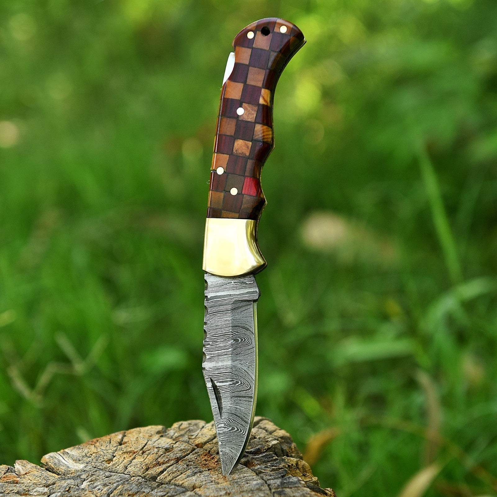 Personalized Damascus Folding Pocket Knife with Checkered Wood and Brass Bolster - Lavish Blade