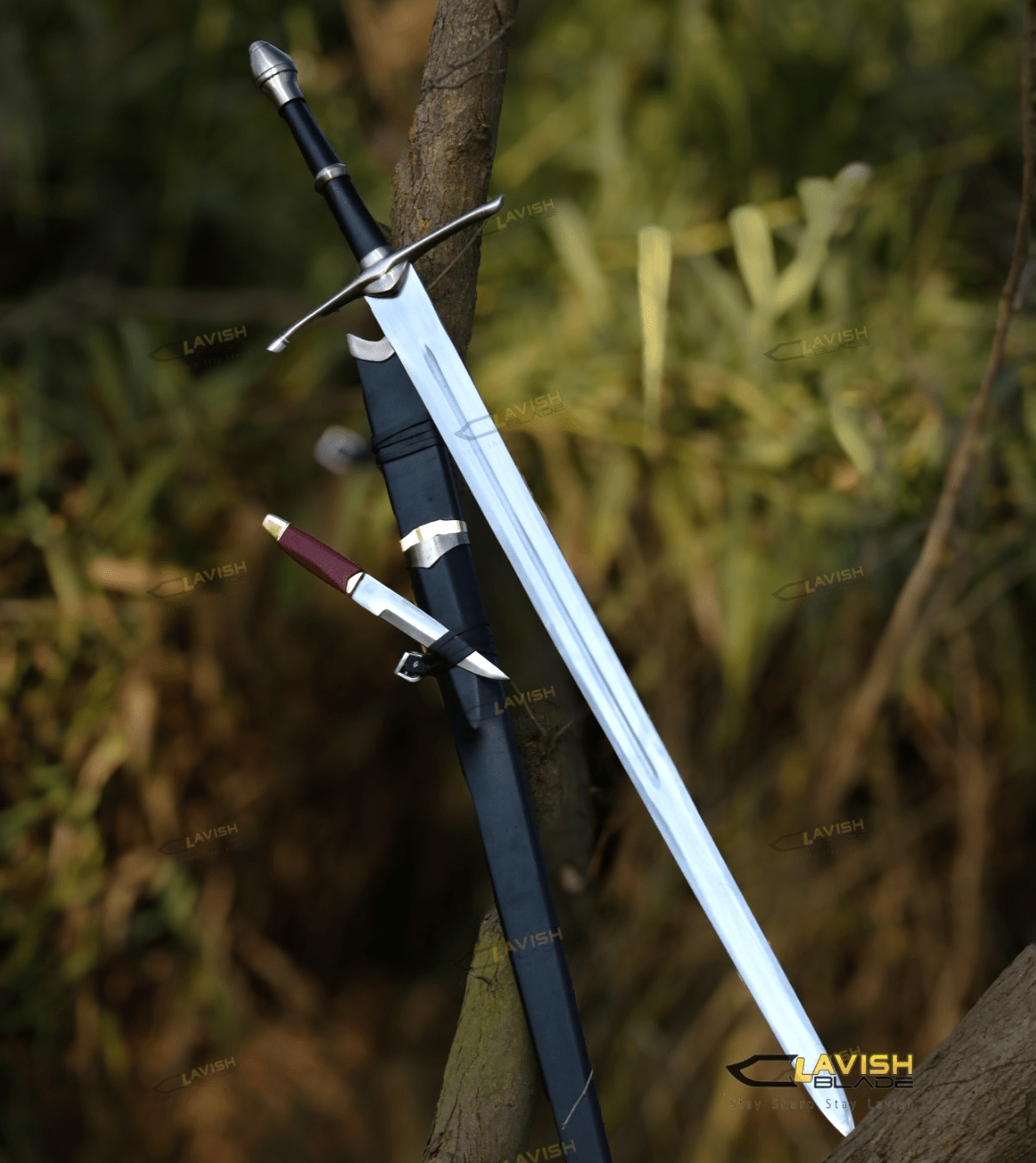Ranger's Black Longsword Replica 44 Inch with Hidden Companion Knife - Lavish Blade