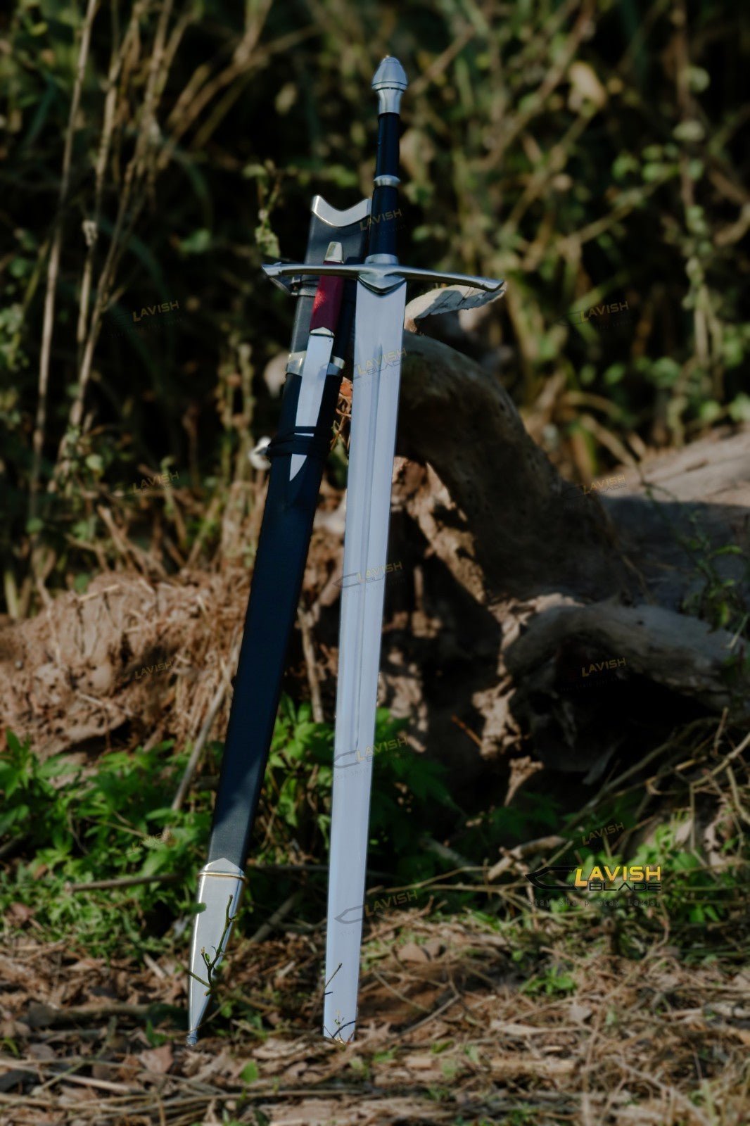 Ranger's Black Longsword Replica 44 Inch with Hidden Companion Knife - Lavish Blade