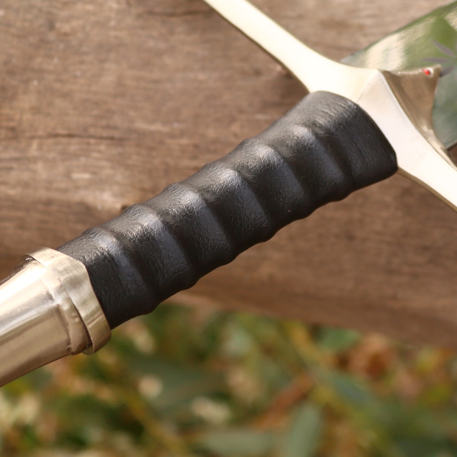 Reforged King's Longsword Replica 42 Inch with Black Scabbard - Lavish Blade