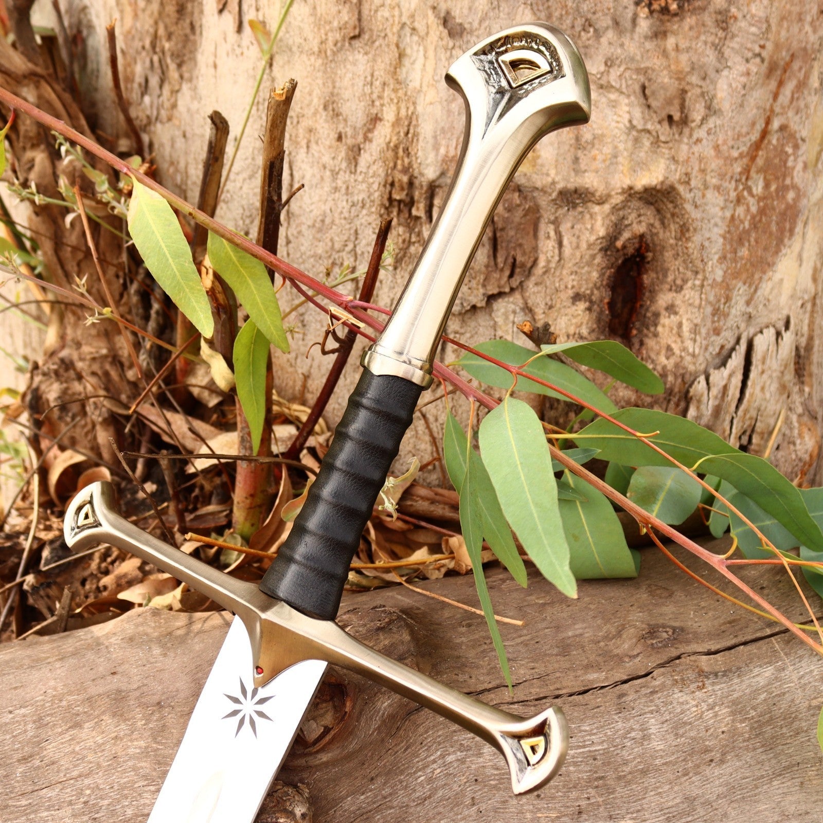 Reforged King's Longsword Replica 42 Inch with Black Scabbard - Lavish Blade