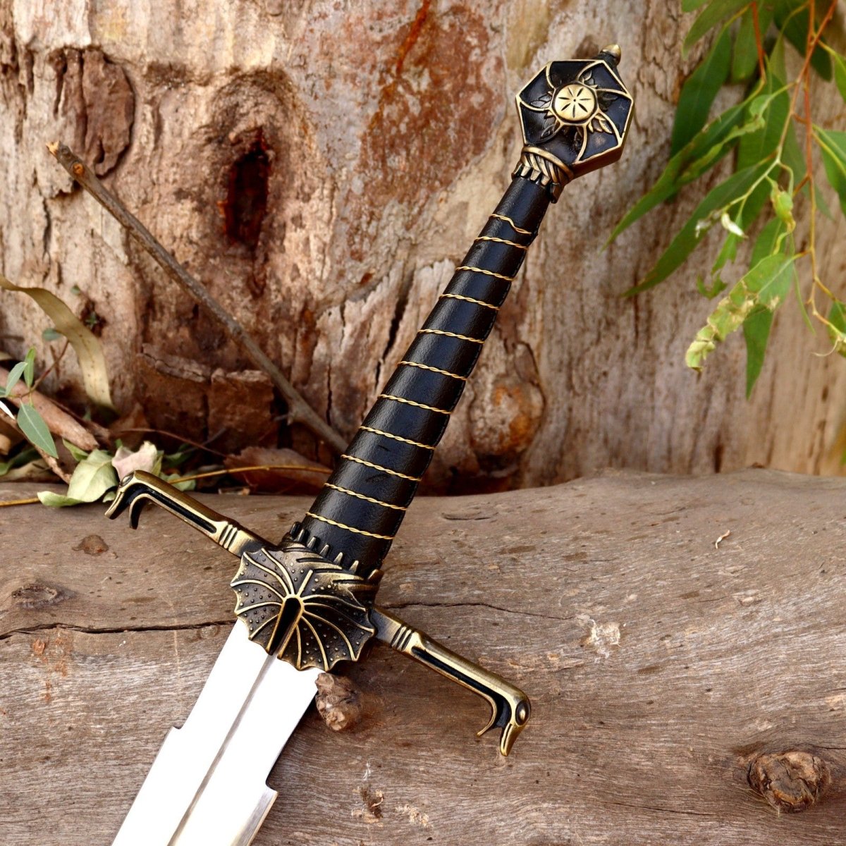 Slender Dragon Longsword Replica 32 Inch Full Metal Cosplay Sword